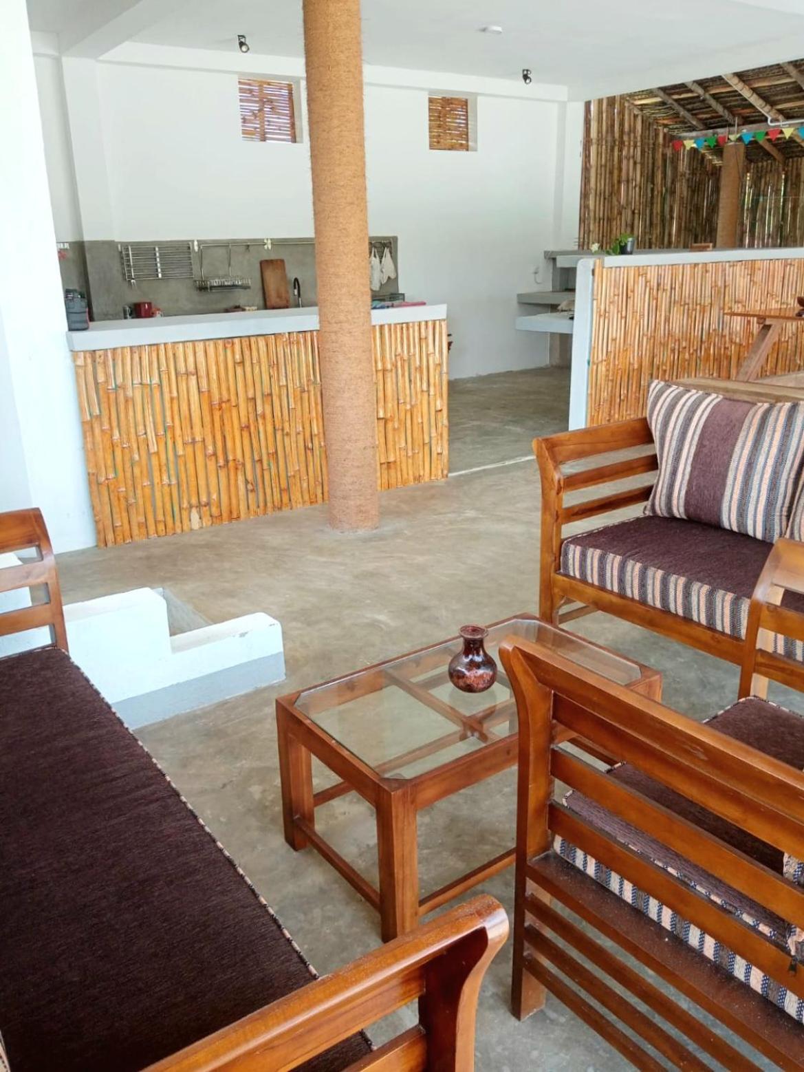 Sri Lanka Surf Villa Domus Graziella Аханґама Екстер'єр фото