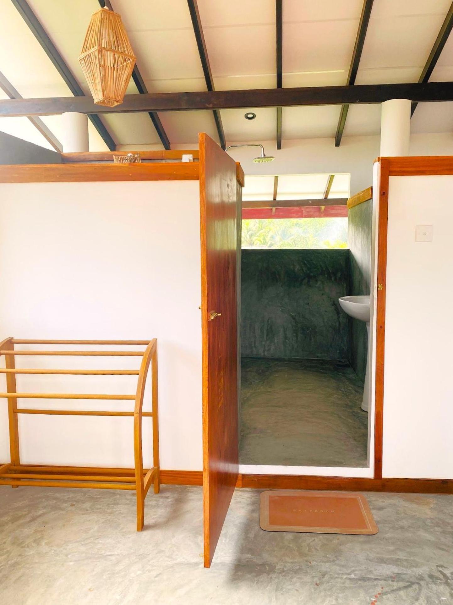 Sri Lanka Surf Villa Domus Graziella Аханґама Екстер'єр фото